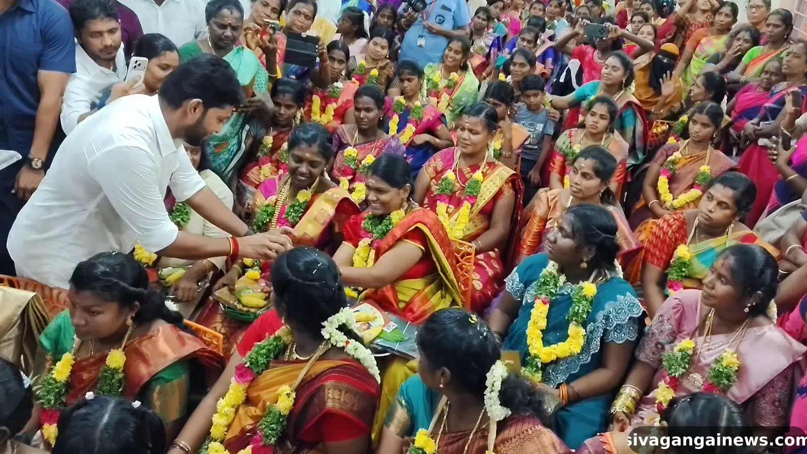 காரைக்குடியில் சமுதாய வளைகாப்பு விழா 2026 - அமைச்சர் T.K. பிரபு பங்கேற்பு