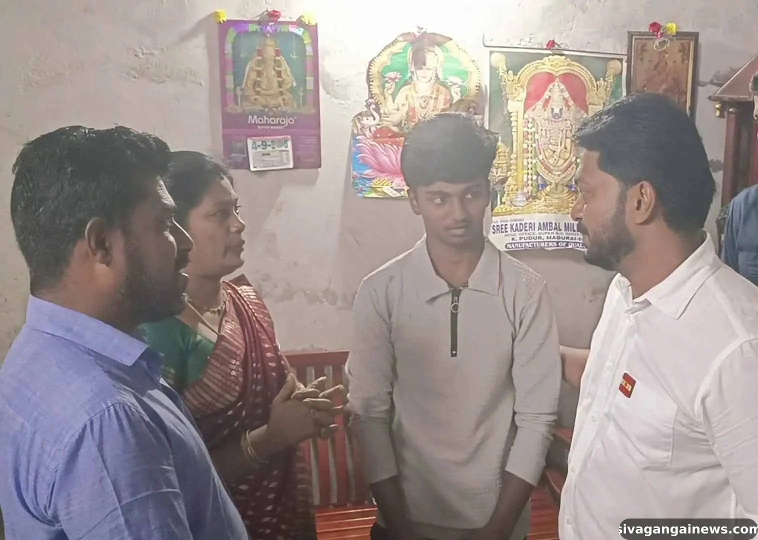 கார் விபத்தில் பெற்றோரை இழந்தும் விடாமுயற்சியால் மருத்துவக் கல்லூரியில் இடம்பிடித்த மாணவர்